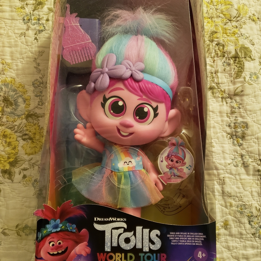 Rare & Discontined Princess Poppy Doll